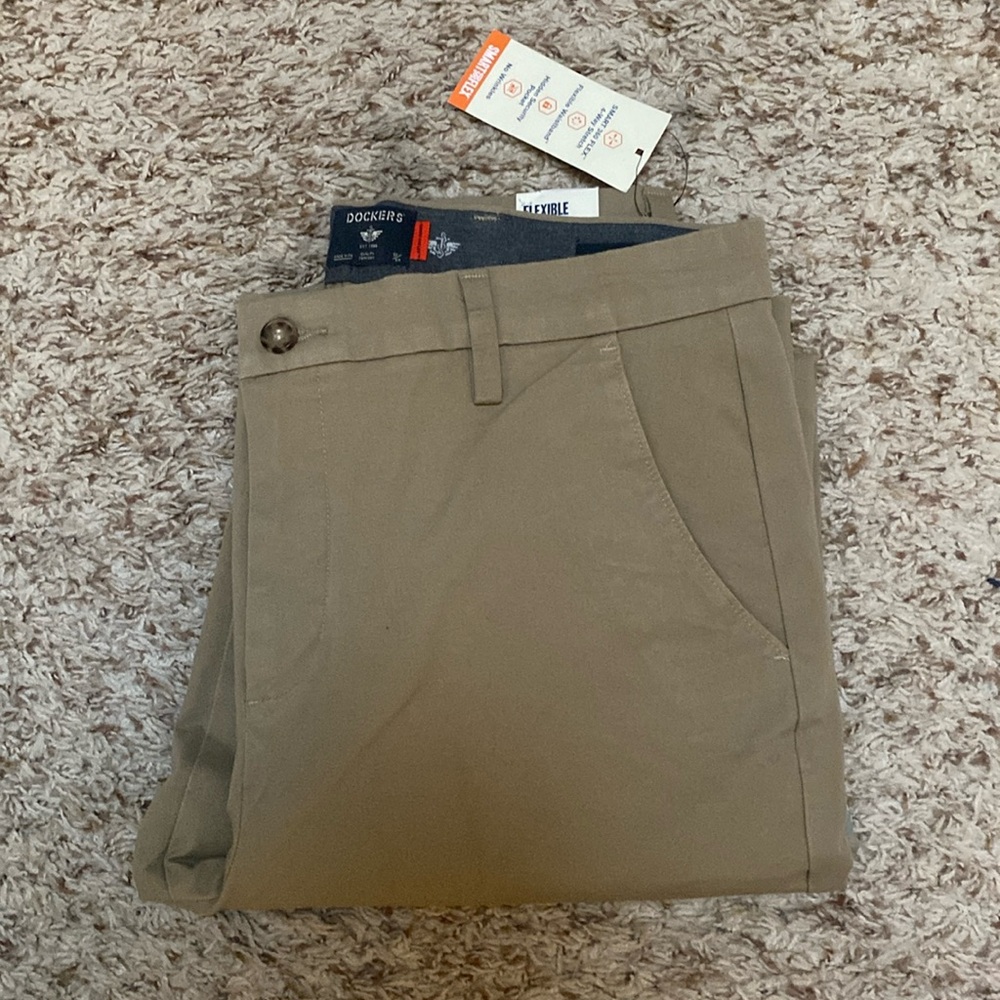 Men’s Dockers